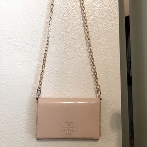 Tory Burch Cream Crossbody Chain Wallet